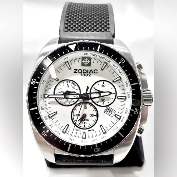 Zodiac Speed Dragon Alarm Chronograph Wristwatch - Picture 1 of 8